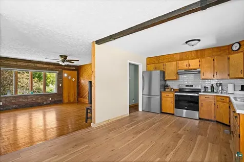 5433 Edwardson Road Silver Bay MN 55614