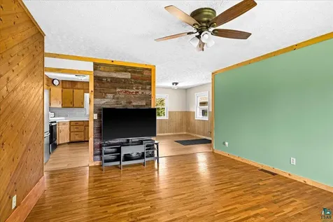 5433 Edwardson Road Silver Bay MN 55614