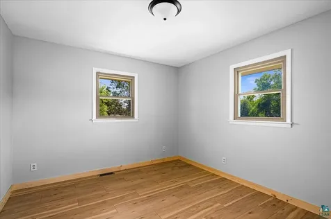 5433 Edwardson Road Silver Bay MN 55614