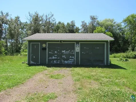3932 E 8th Street Superior WI 54880