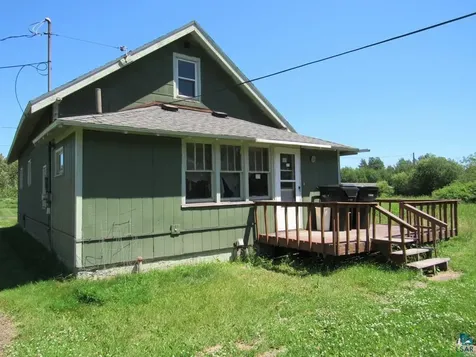 3932 E 8th Street Superior WI 54880