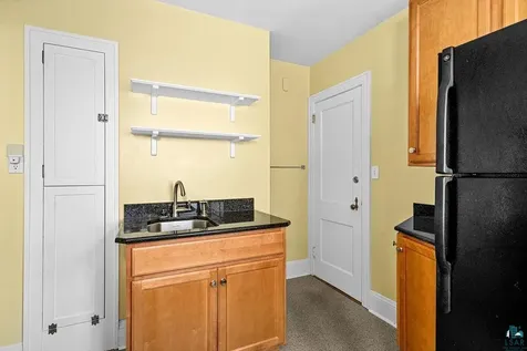 1529 E 5th Street Duluth MN 55812