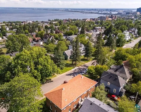 1529 E 5th Street Duluth MN 55812