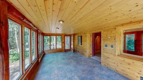 16 Carlson Road Grand Marais MN 55604