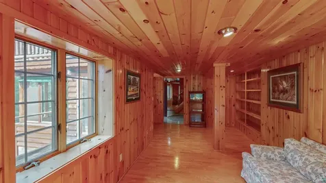 16 Carlson Road Grand Marais MN 55604