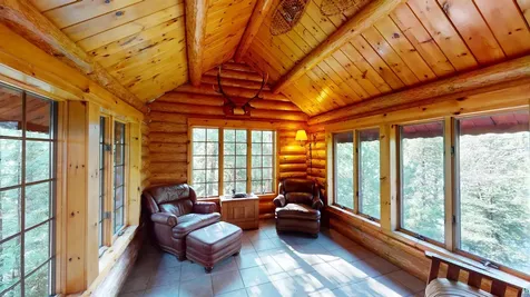 16 Carlson Road Grand Marais MN 55604