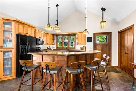 1332 Harbor Hills Drive Two Harbors MN 55616