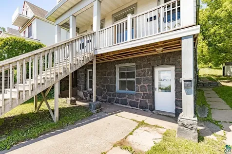217 E 7th Street Duluth MN 55805