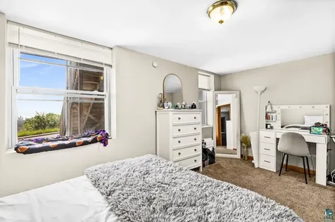 217 E 7th Street Duluth MN 55805