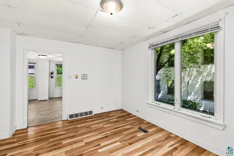217 E 7th Street Duluth MN 55805