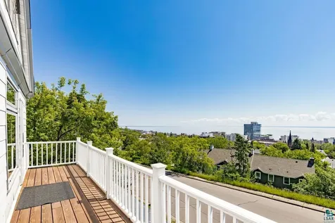 217 E 7th Street Duluth MN 55805