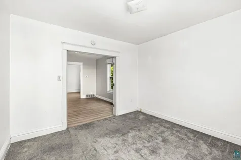 217 E 7th Street Duluth MN 55805