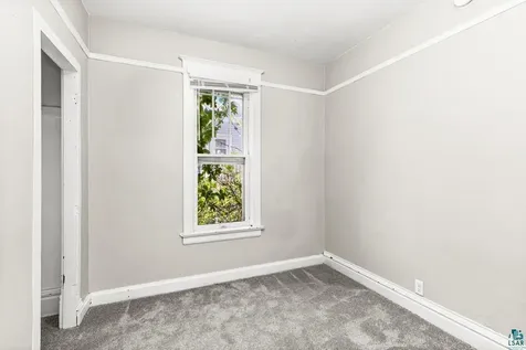 217 E 7th Street Duluth MN 55805