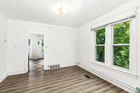 217 E 7th Street Duluth MN 55805
