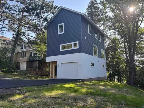 1432 N 8th Avenue E Duluth MN 55805