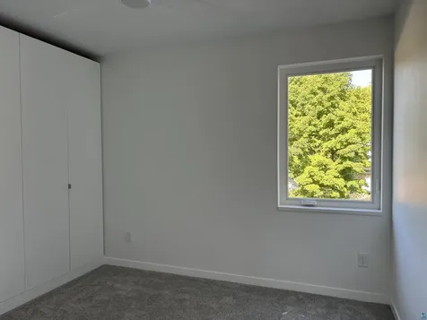 1432 N 8th Avenue E Duluth MN 55805