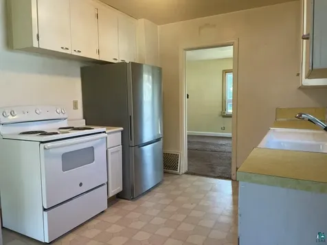 121 E Pattison Street Ely MN 55731-0000