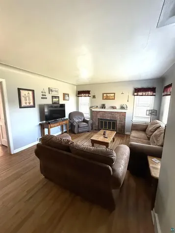 2713 W 7th Street Duluth MN 55806