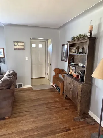 2713 W 7th Street Duluth MN 55806