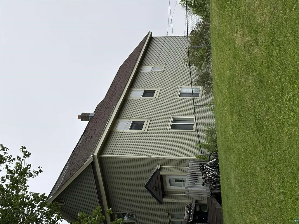 509 N 53rd Avenue W Duluth MN 55807