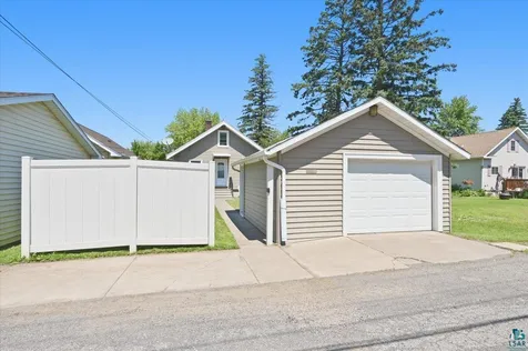 920 N 21st Street Superior WI 54880