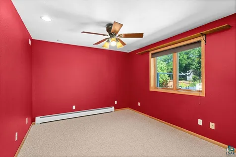 115 W Mcgonagle Street Duluth MN 55808