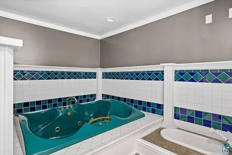 115 W Mcgonagle Street Duluth MN 55808