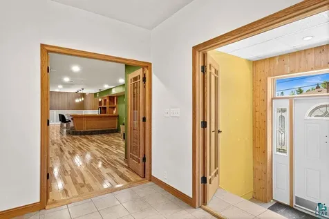 115 W Mcgonagle Street Duluth MN 55808