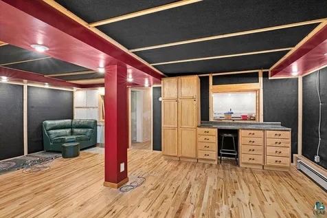 115 W Mcgonagle Street Duluth MN 55808