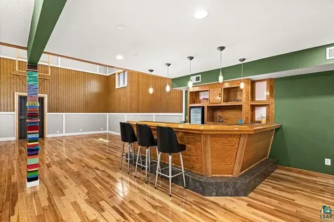 115 W Mcgonagle Street Duluth MN 55808