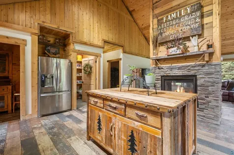 2459 Town Road 279 Barnum MN 55707