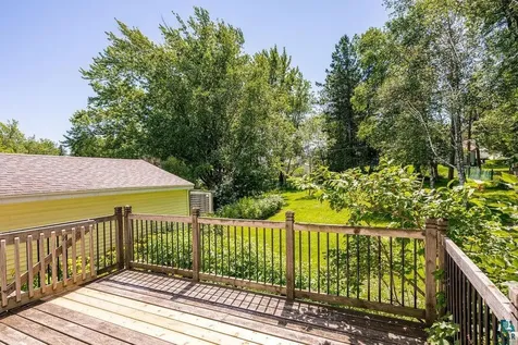 2417 Plymouth Avenue Duluth MN 55811