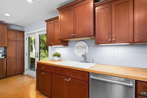 115 Aspen Lane Duluth MN 55804