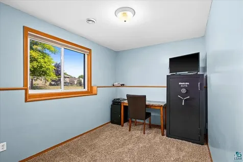 1425 98th Avenue W Duluth MN 55808
