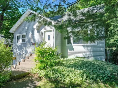 1319 Brainerd Avenue Duluth MN 55811
