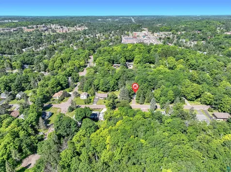 1319 Brainerd Avenue Duluth MN 55811