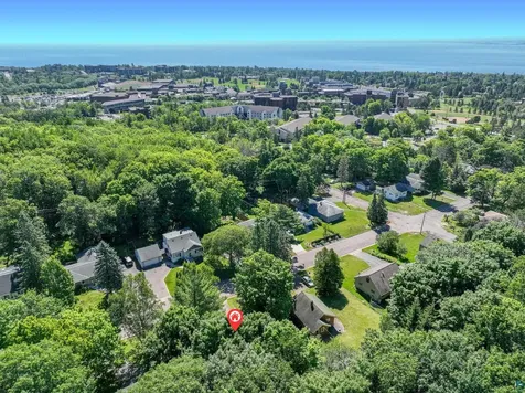 1319 Brainerd Avenue Duluth MN 55811