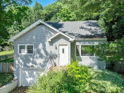 1319 Brainerd Avenue Duluth MN 55811