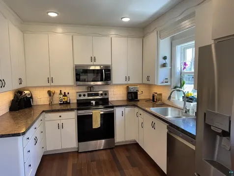 2260 13th Street W Duluth MN 55806