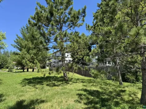 2260 13th Street W Duluth MN 55806