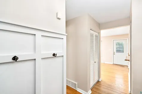 902 Madison Avenue Duluth MN 55811