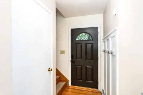 902 Madison Avenue Duluth MN 55811
