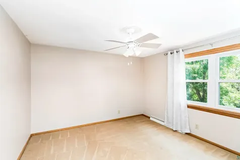 902 Madison Avenue Duluth MN 55811