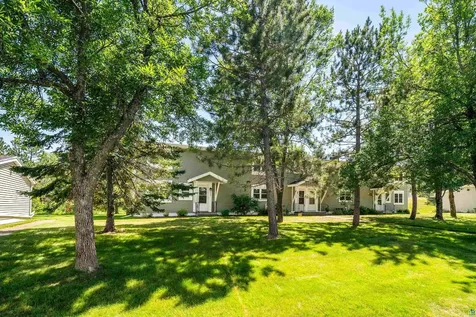 902 Madison Avenue Duluth MN 55811