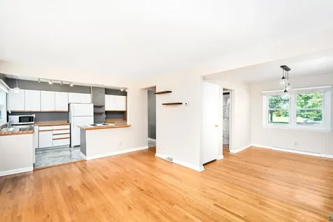 902 Madison Avenue Duluth MN 55811