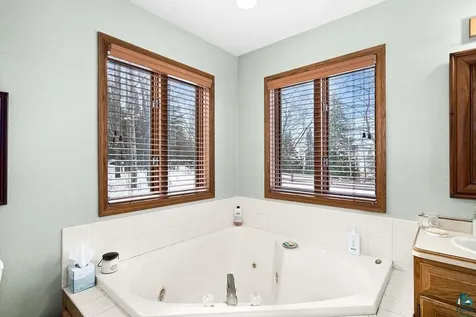 6139 Sunset Ridge Road Duluth MN 55803