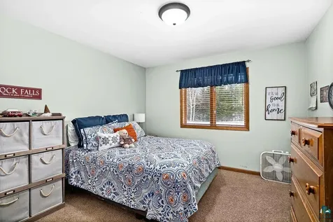 6139 Sunset Ridge Road Duluth MN 55803