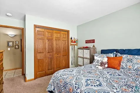 6139 Sunset Ridge Road Duluth MN 55803