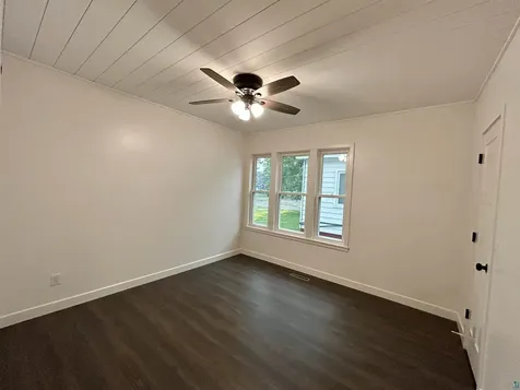 827 9th Avenue Two Harbors MN 55616