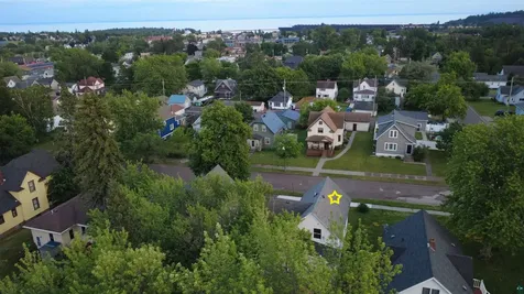 827 9th Avenue Two Harbors MN 55616